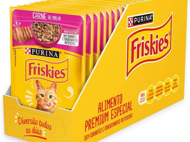 Pack Nestlé Purina Friskies Ração Úmida Para Gatos Adultos Carne Ao Molho - Com 15 Sachês 85g