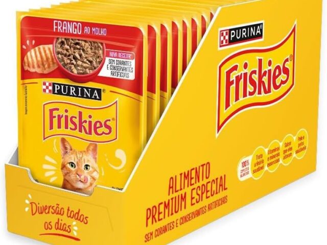 Pack Nestlé Purina Friskies Ração Úmida Para Gatos Adultos Frango Ao Molho - Com 15 Sachês 85g
